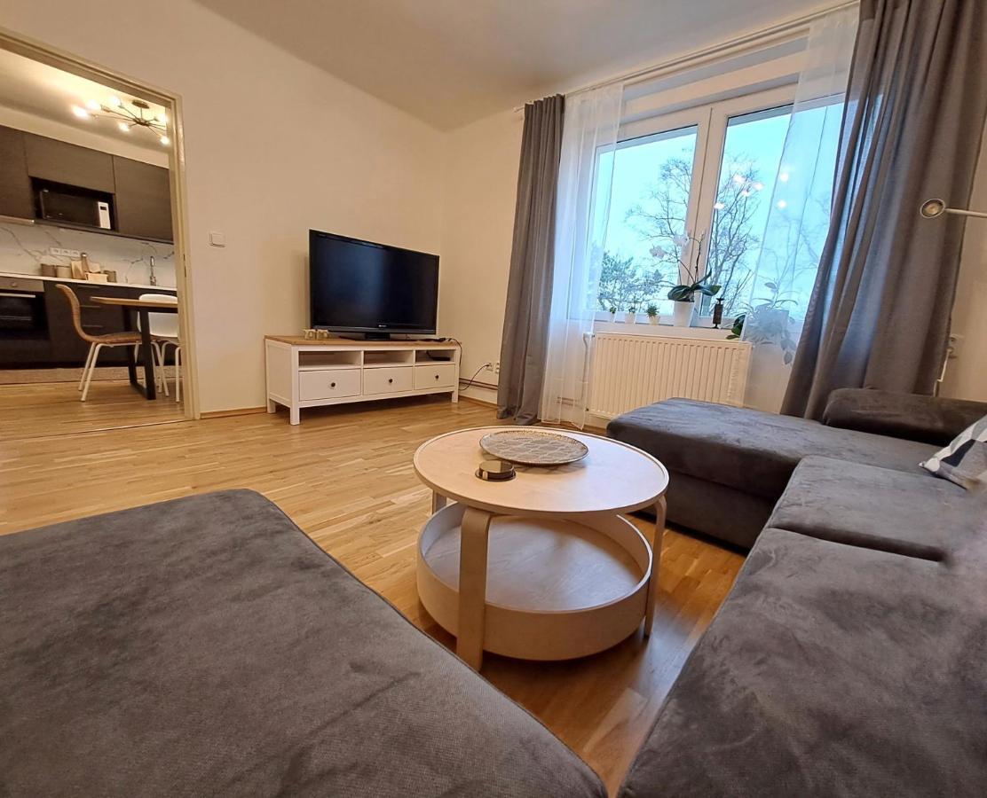 Apartmanovy Dum Se Zahradou V Klidne Casti Prahy Apartmán