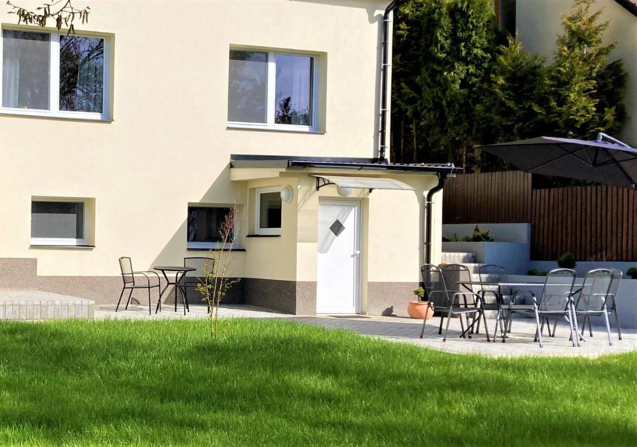 Apartmanovy Dum Se Zahradou V Klidne Casti Prahy Apartmán *