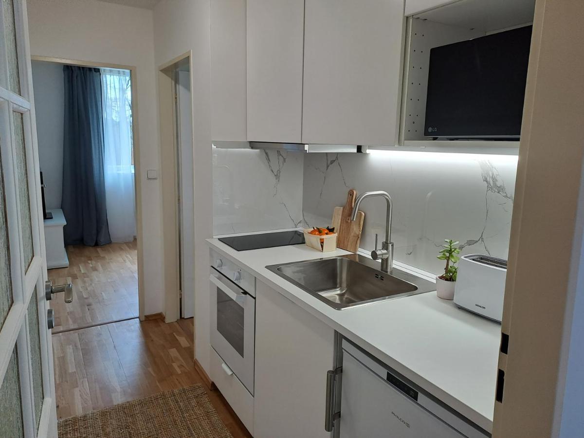 Apartmanovy Dum Se Zahradou V Klidne Casti Prahy Apartmán *